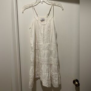 Frame White Mini Dress Sleeveless V Neck w Embroidery & Tiered Layers Size Small